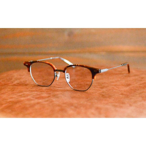 NEW.　WILLEM　全2色